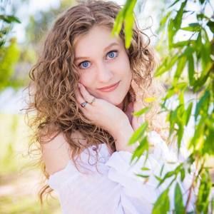 Meet your Posher, Lindsey